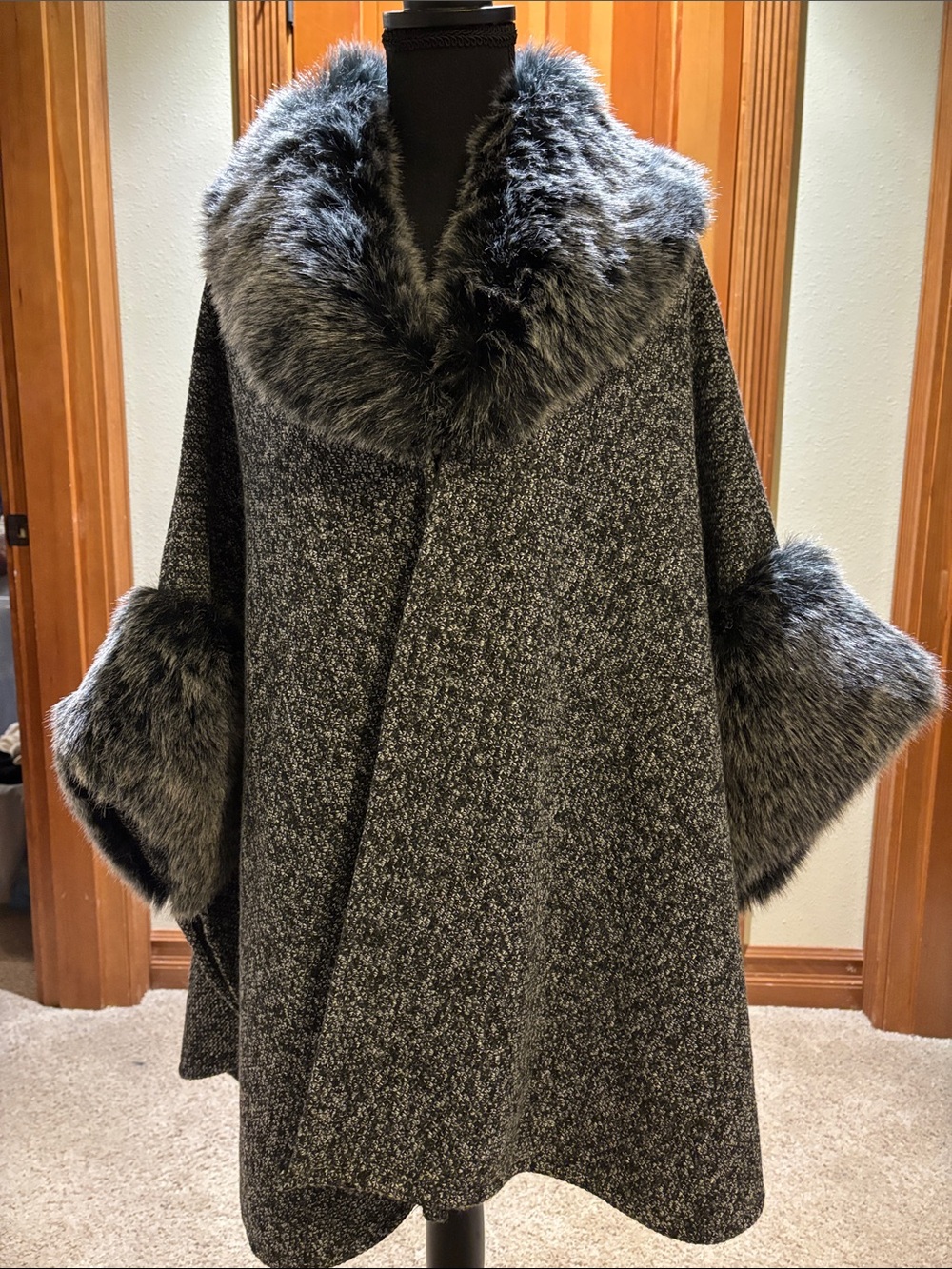 Faux-Fur Trim Gray Cape Coat for Women